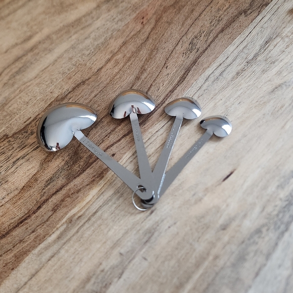 Heart Shaped Measuring Spoons - Picture 6 of 9
